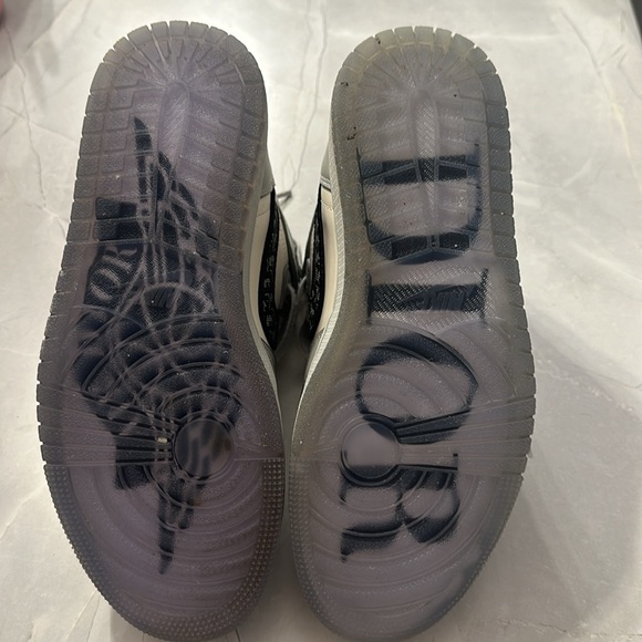 Knockoff Dior Jordan 1’s Midtop’s - Picture 2 of 4